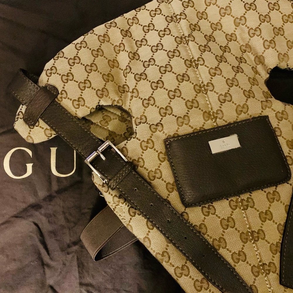 SOLD Authentic GUCCI Baby Carrier 👶🏽🍼